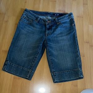 Seven Jean shorts size 27
